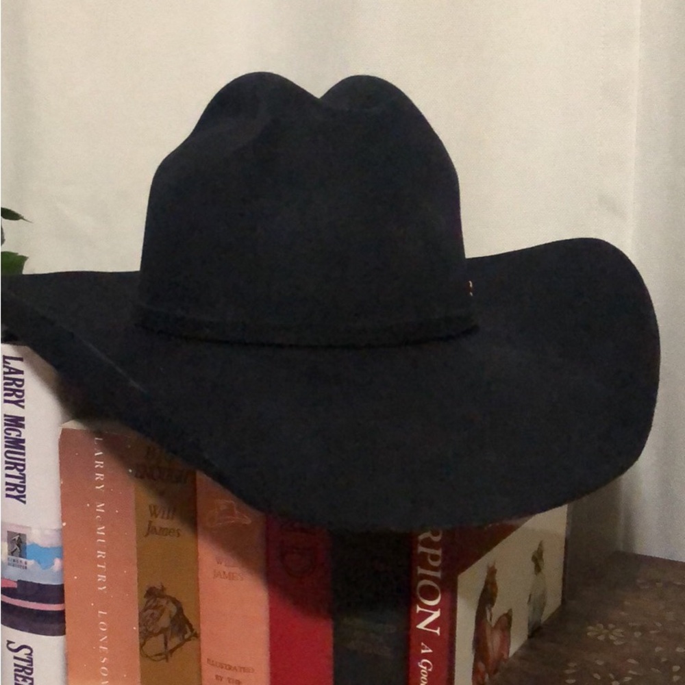 Three American Hat Felt Cowboy hats